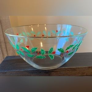 ARCOROC France Holly Glassware Salad Bowl